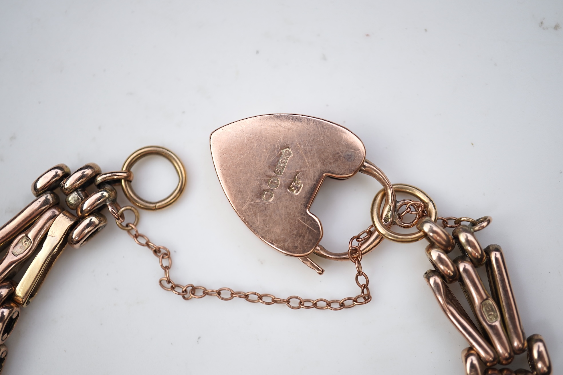 An Edwardian 9ct gold bracelet, England, circa 1902